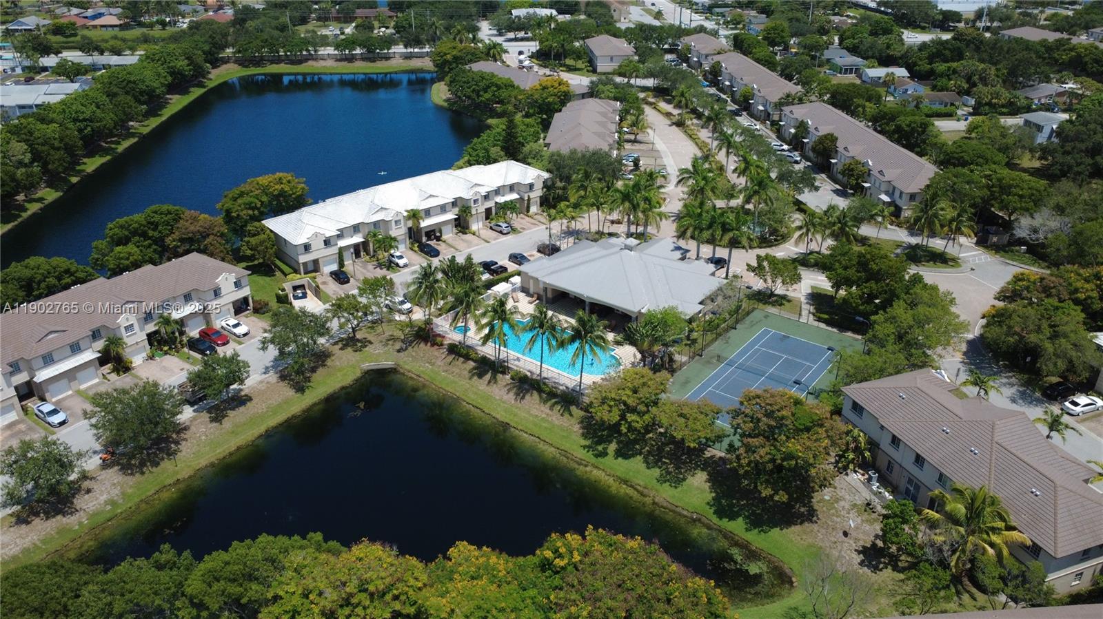 MARSH HARBOUR 41 CONDO - Residential Lease