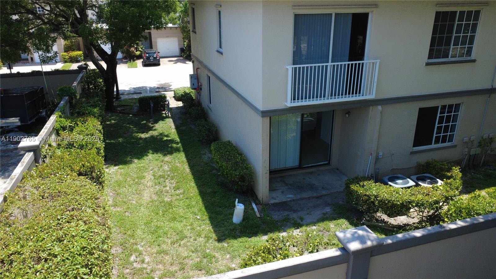 MARSH HARBOUR 41 CONDO - Residential Lease