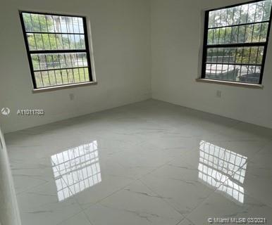 BRIAN MANORS - Residential