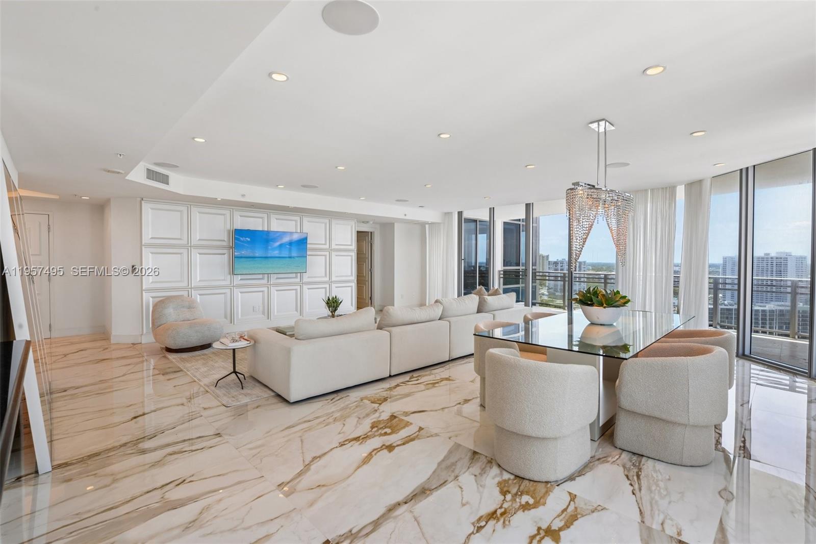 DIPLOMAT OCEANFRONT RESID - Residential
