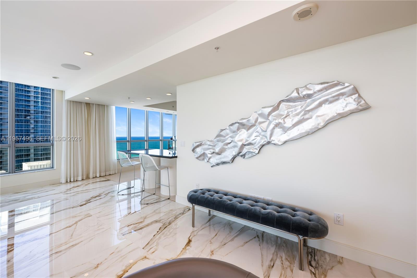DIPLOMAT OCEANFRONT RESID - Residential