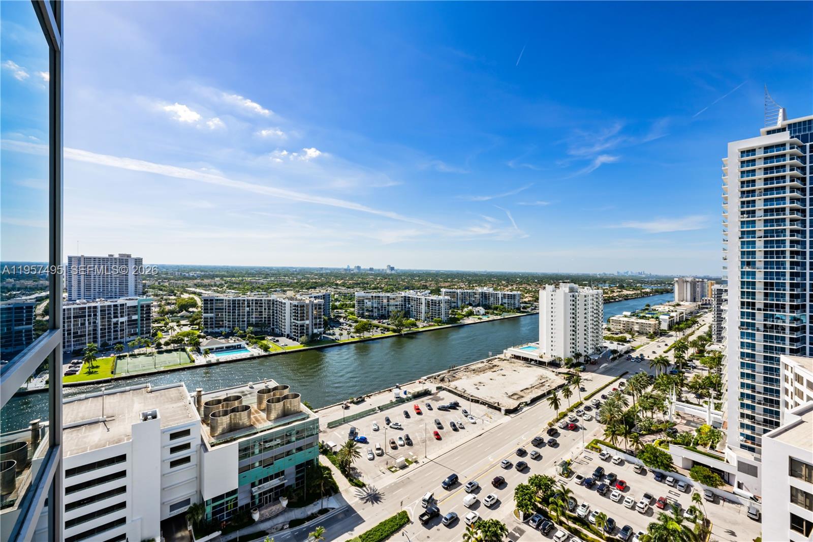 DIPLOMAT OCEANFRONT RESID - Residential