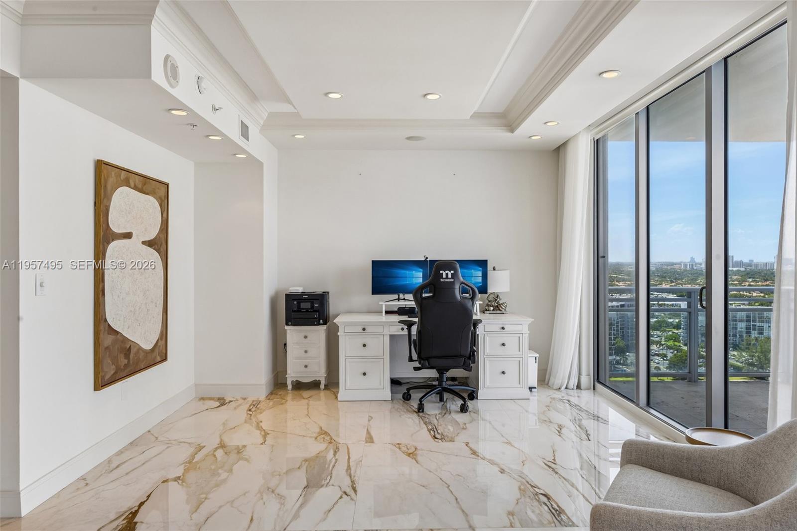DIPLOMAT OCEANFRONT RESID - Residential