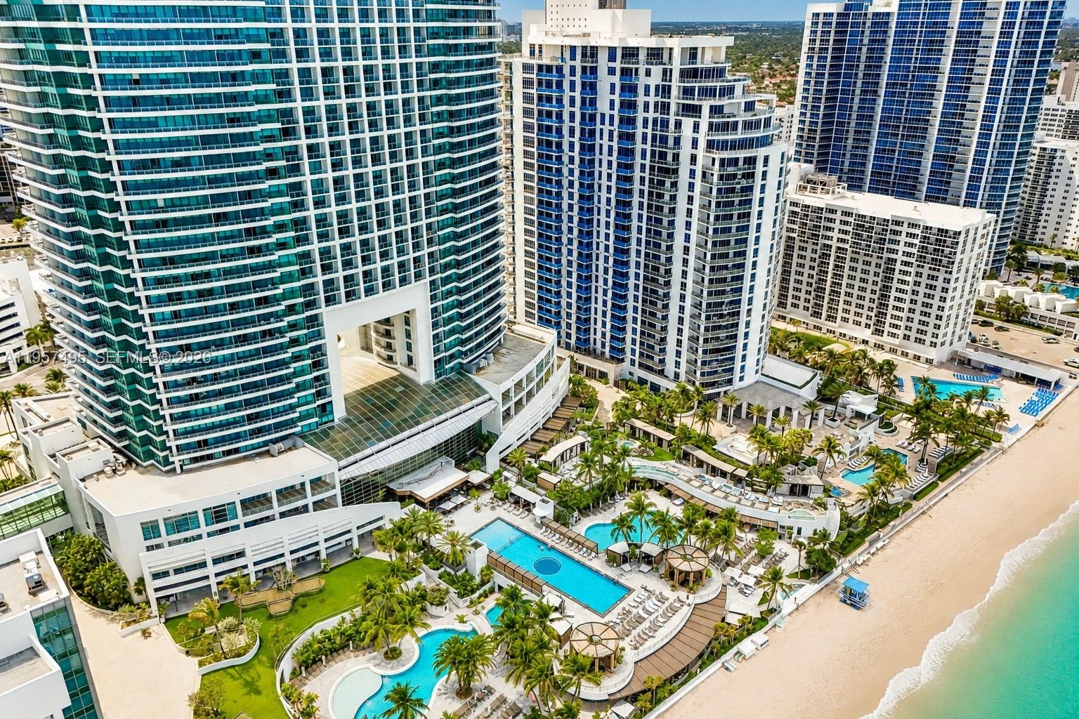 DIPLOMAT OCEANFRONT RESID - Residential