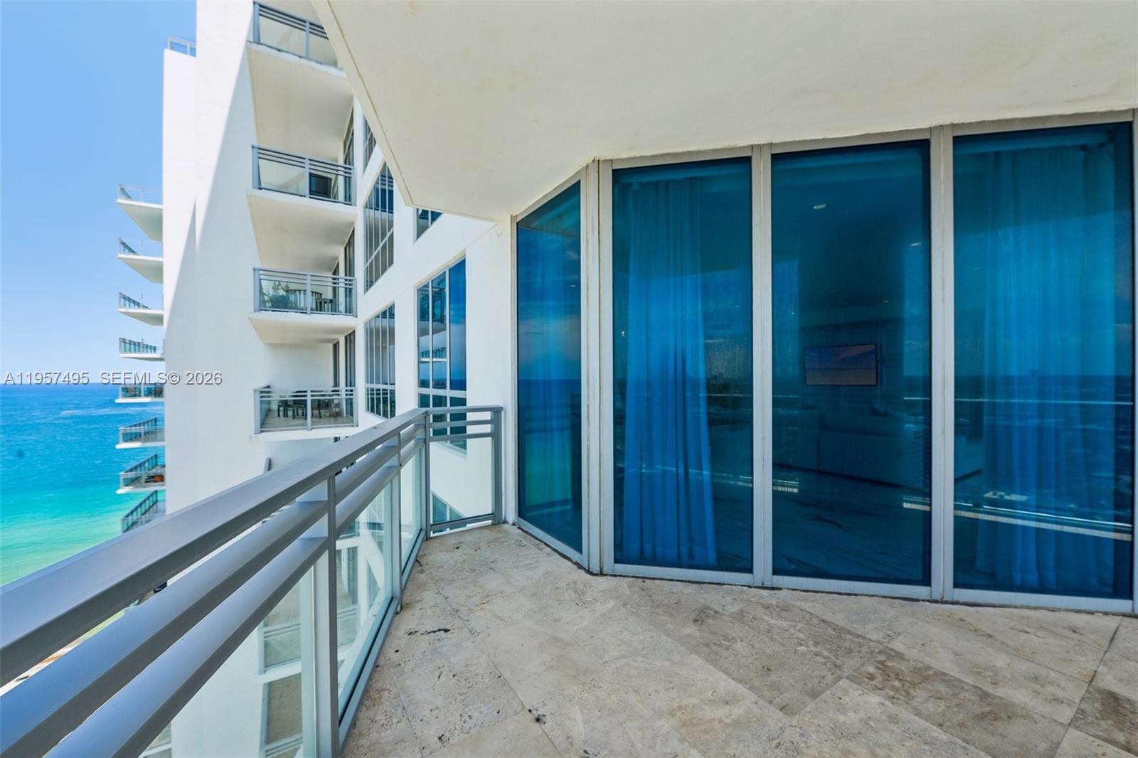 DIPLOMAT OCEANFRONT RESID - Residential