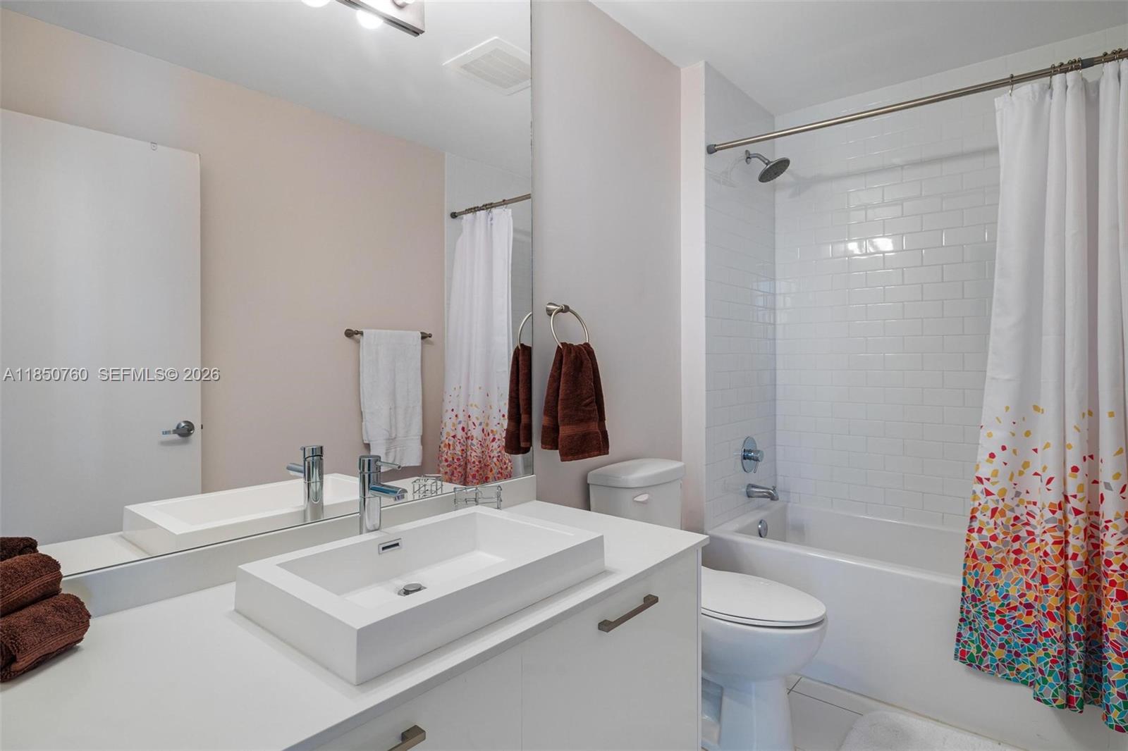 CENTRO CONDO - Residential