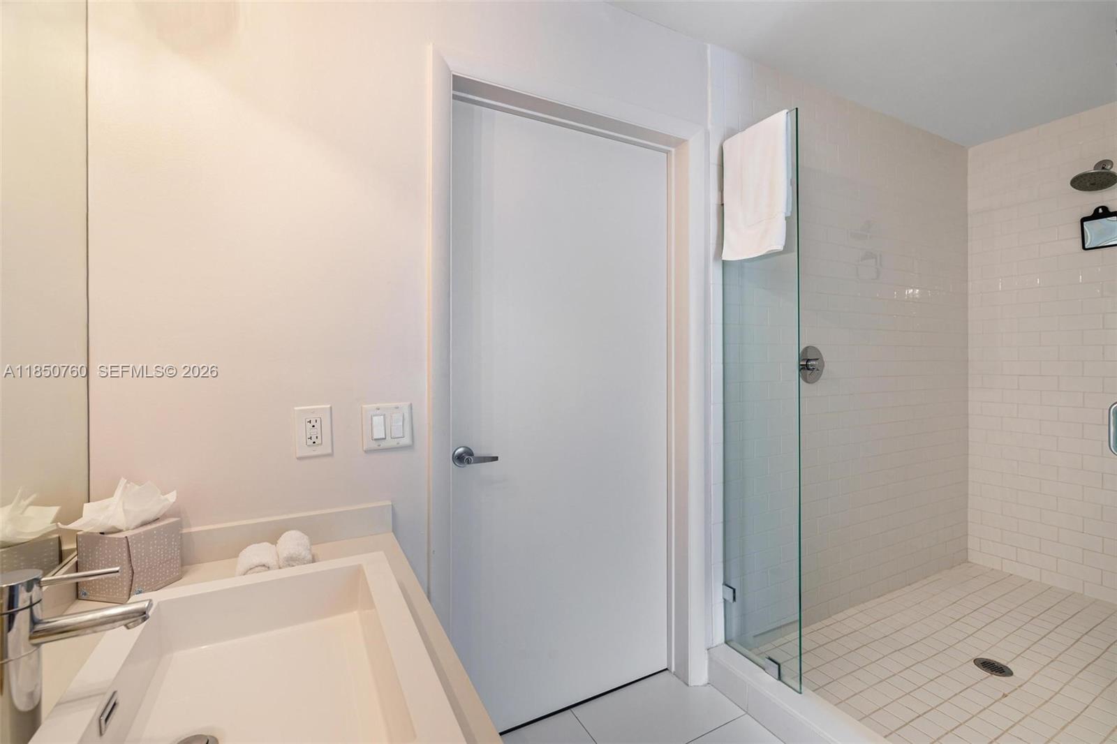 CENTRO CONDO - Residential