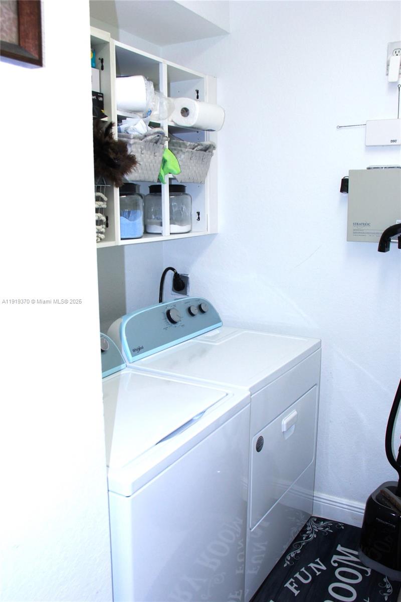 CAPTIVA CONDO D - Residential Lease