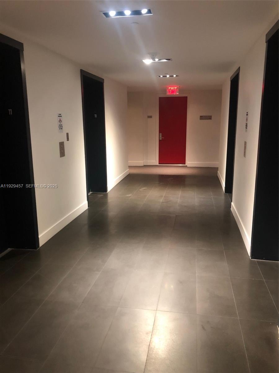 CANVAS CONDO - Residential Lease