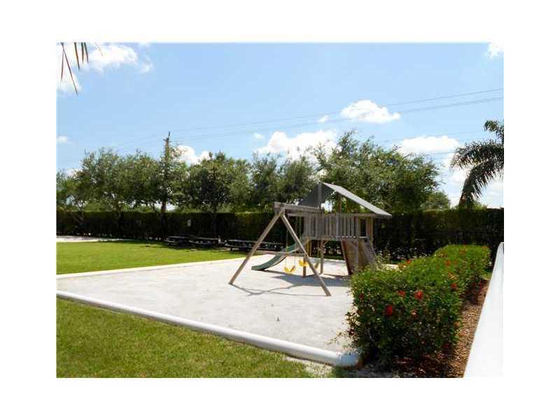 ARISSA PLACE CONDOMINIUM - Residential Lease