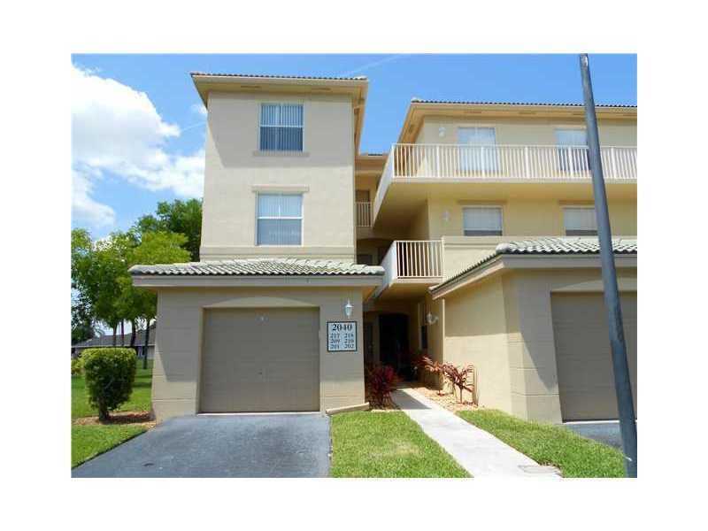 ARISSA PLACE CONDOMINIUM - Residential Lease