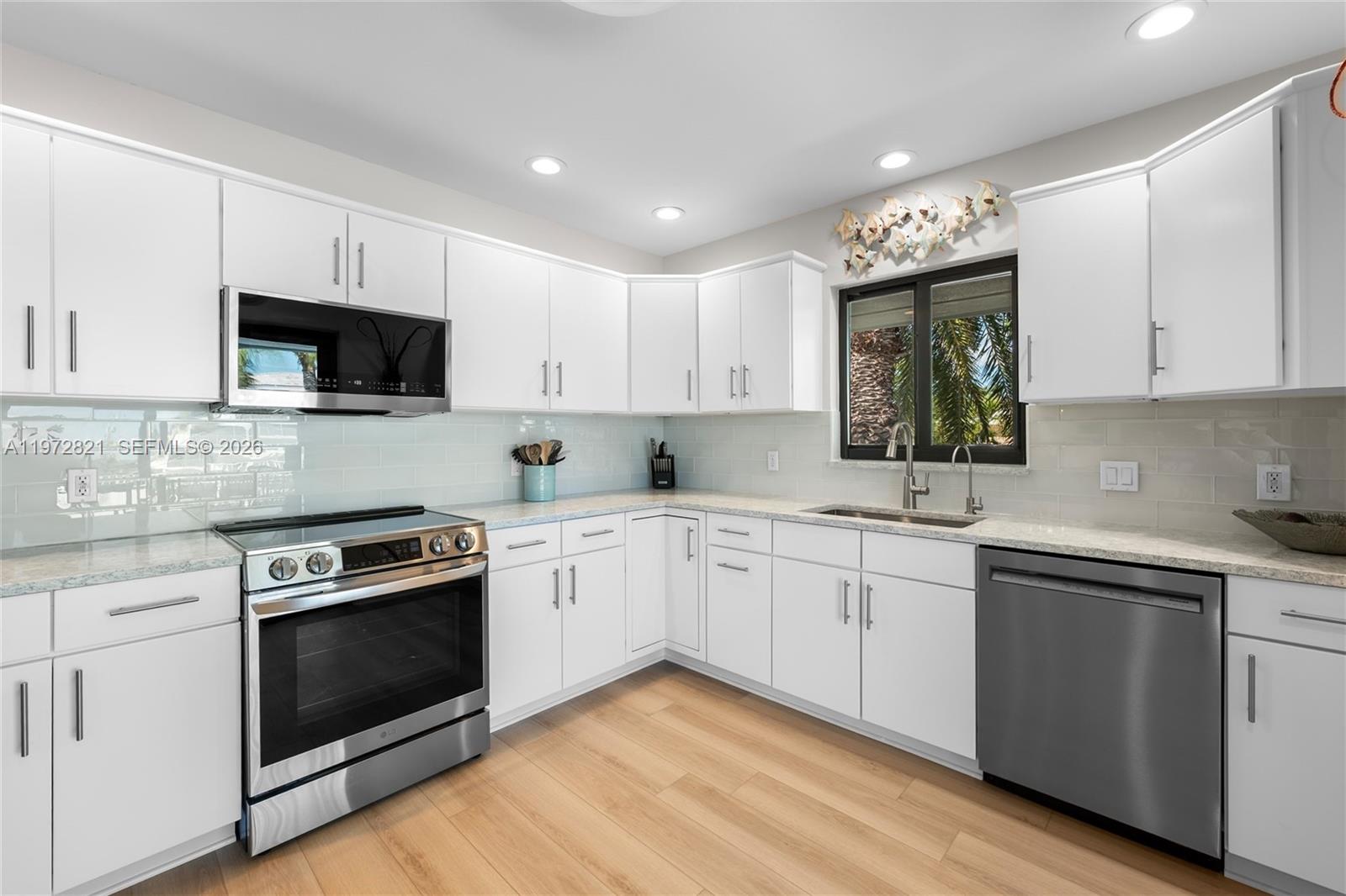 KEY COLONY BEACH 2ND ADD - Residential