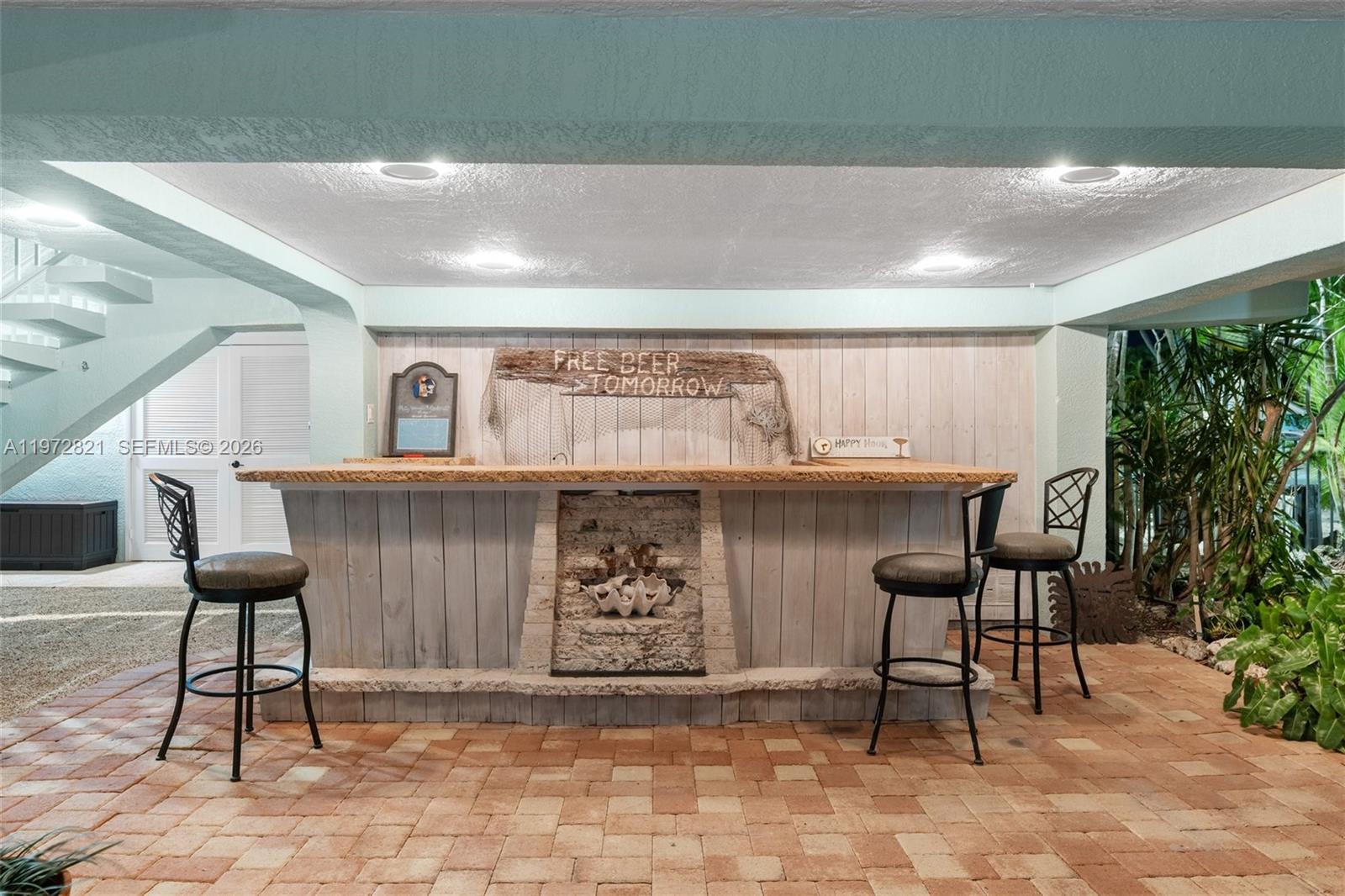 KEY COLONY BEACH 2ND ADD - Residential