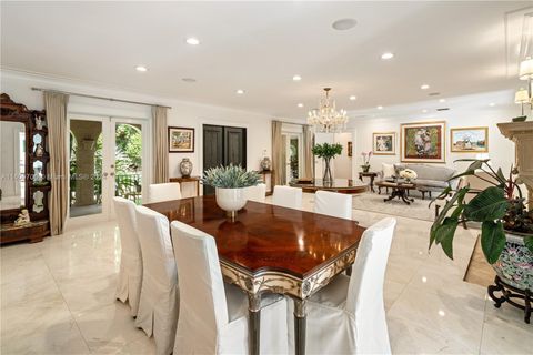 Single Family Residence in Coral Gables FL 2710 Columbus Blvd 13.jpg