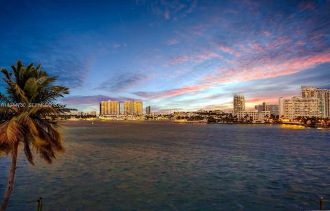 333 E Rivo Alto Dr Miami Beach FL 33139