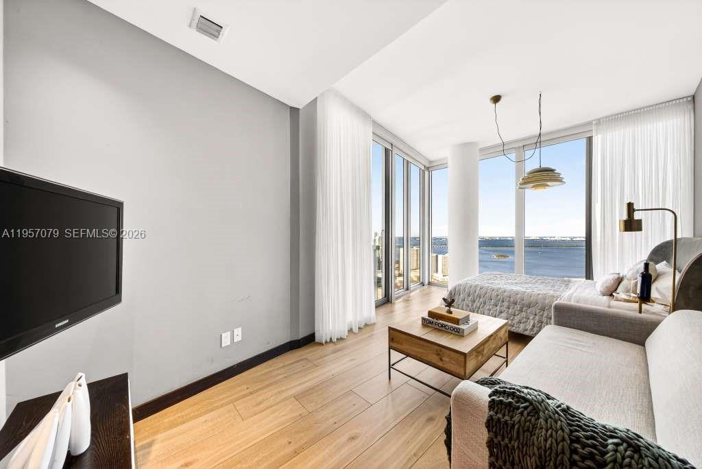 MARINABLUE CONDO - Residential