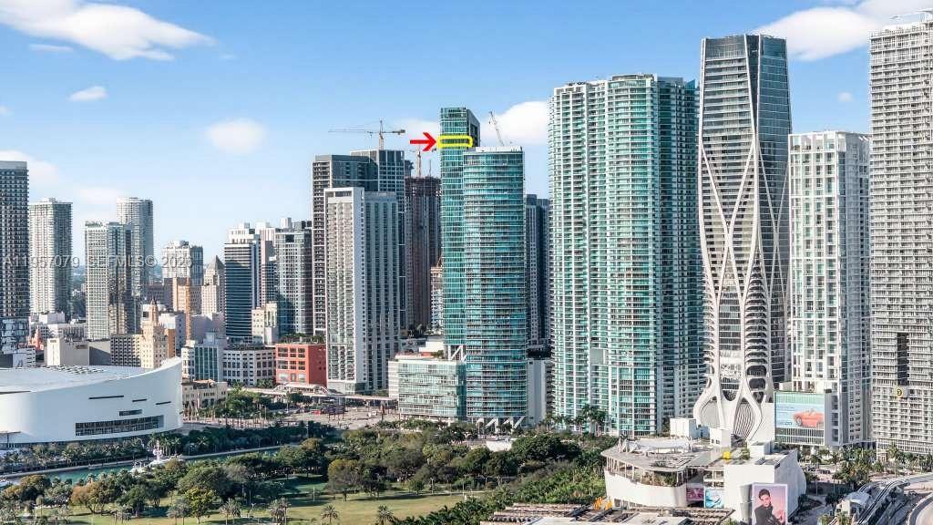 MARINABLUE CONDO - Residential