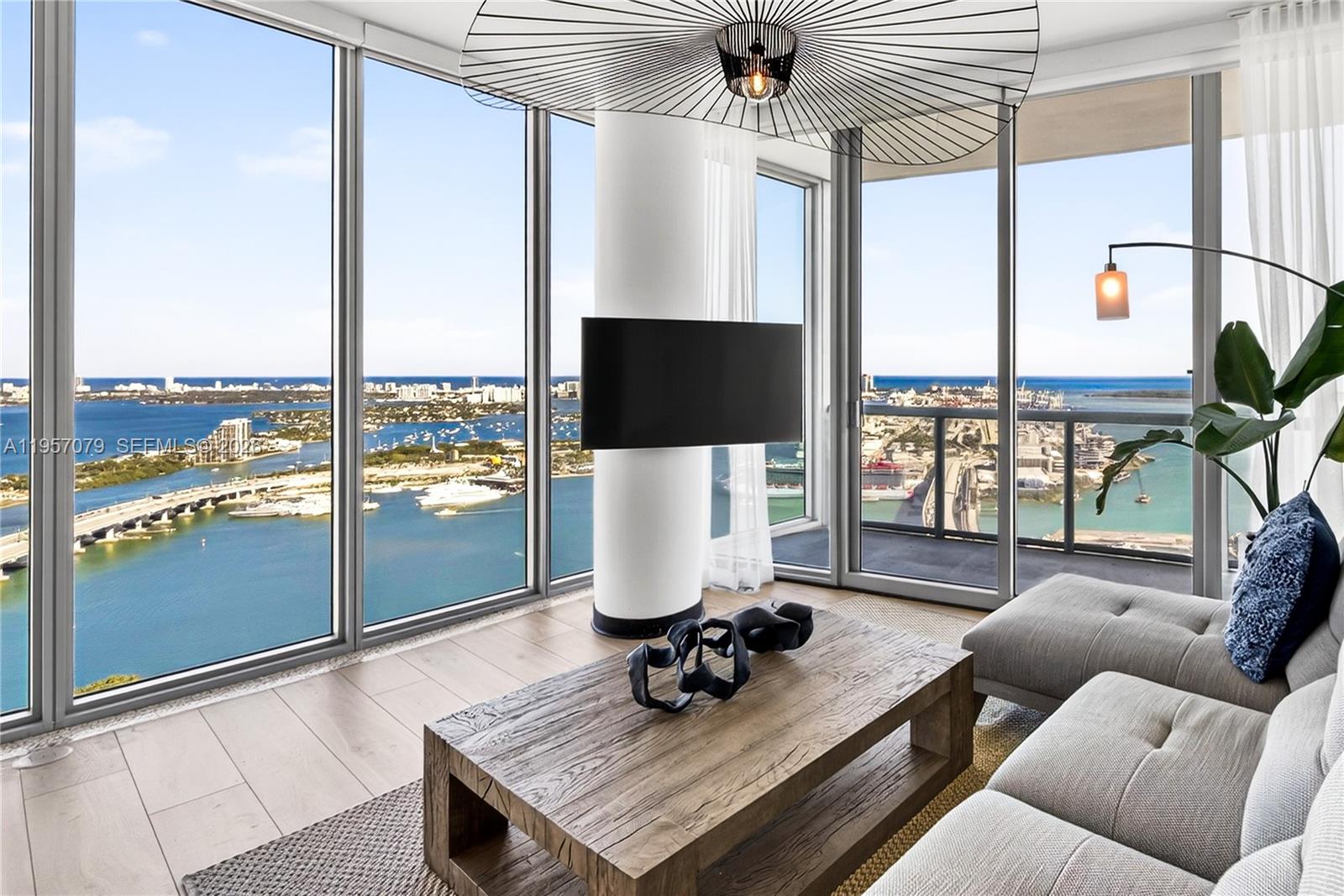 888 Biscayne Blvd 5508