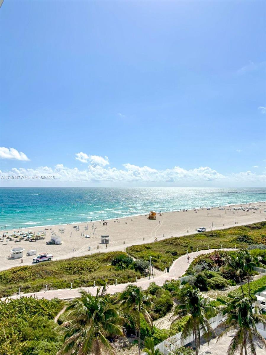 Property for Sale at 345 Ocean Dr 914, Miami Beach, Miami-Dade County, Florida - Bedrooms: 1 
Bathrooms: 1  - $495,000