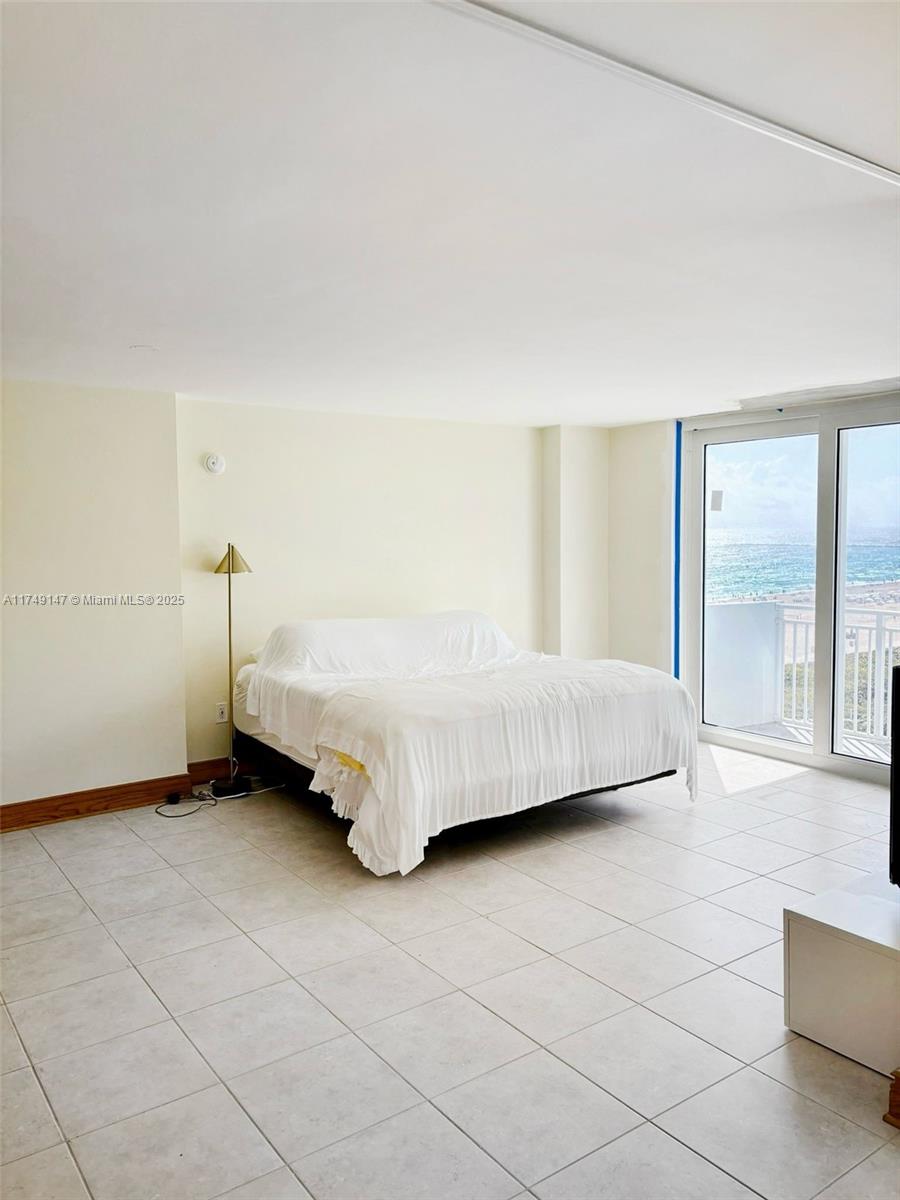 OCEAN POINT CONDO - Residential