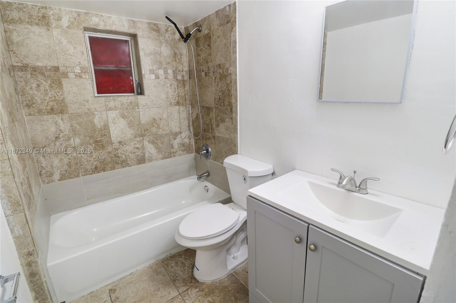 33-48-42 E 50 OF W 100 OF - Residential