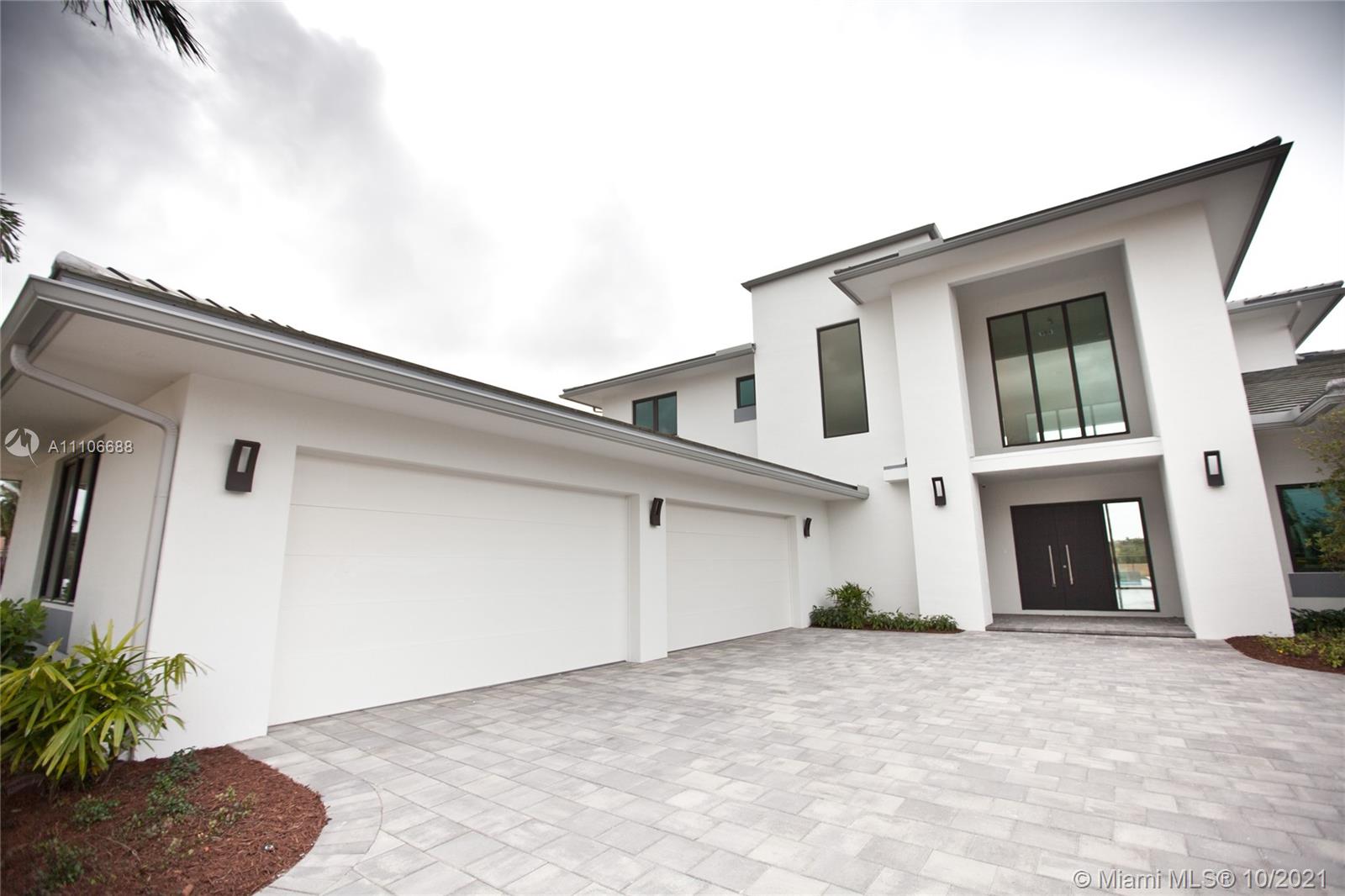 ESTATES OF SWAN LAKE - Residential