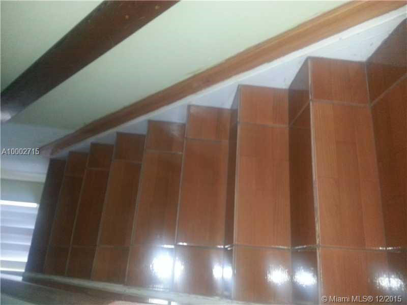 Coral Pointe Twnhms Condo - Residential Lease