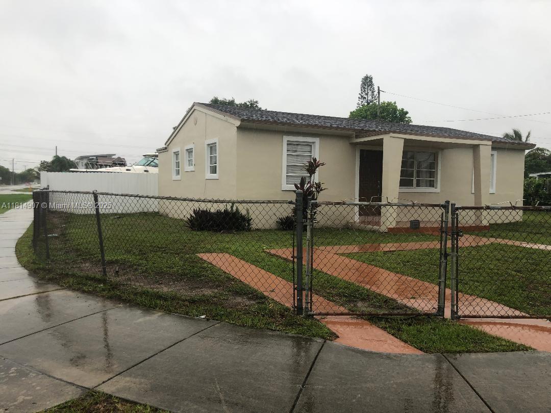 RICH HEIGHTS - Residential Lease