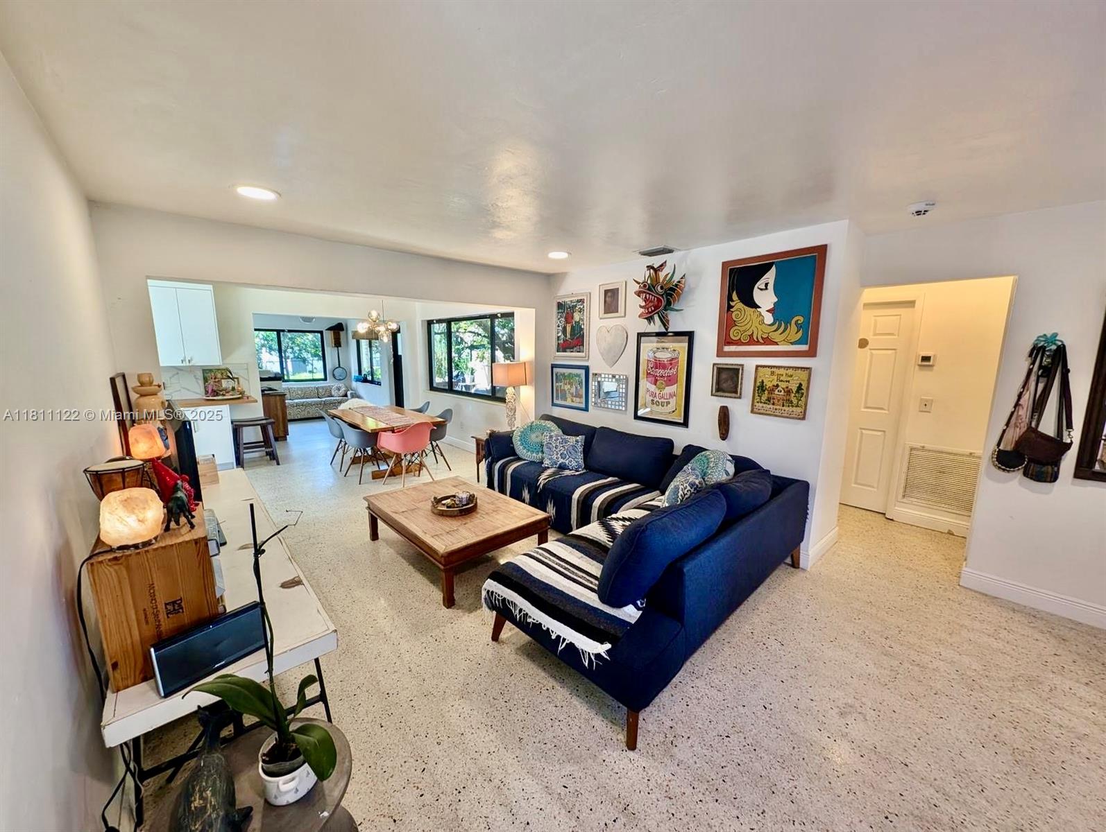Rental Property at 722 Sw 10th St, Hallandale Beach, Broward County, Florida - Bedrooms: 4 
Bathrooms: 3  - $4,000 MO.