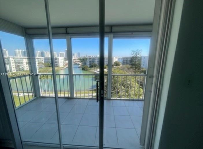 POINT EAST SEC II CONDO - Residential