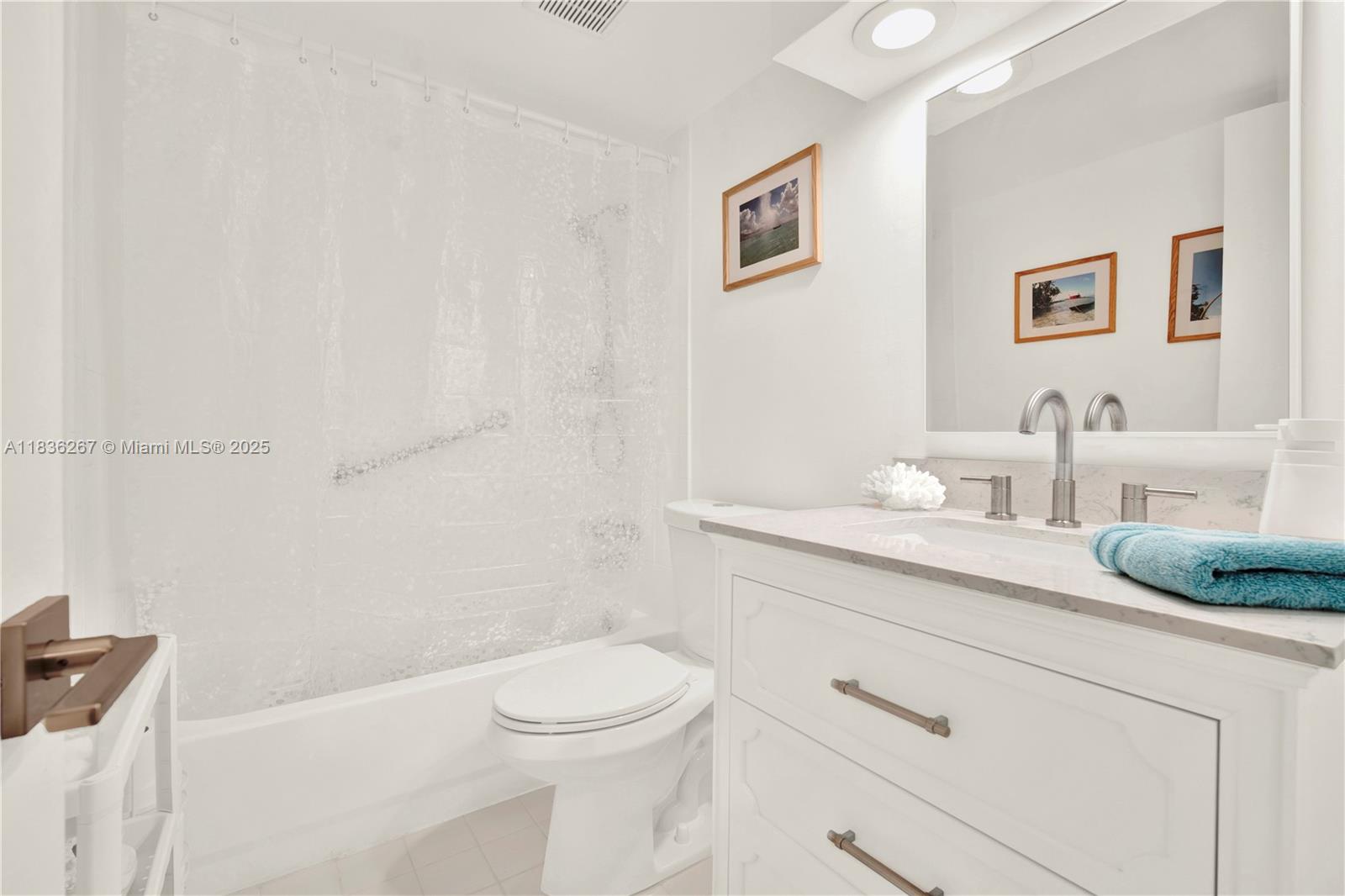 DADELAND GROVE CONDO - Residential