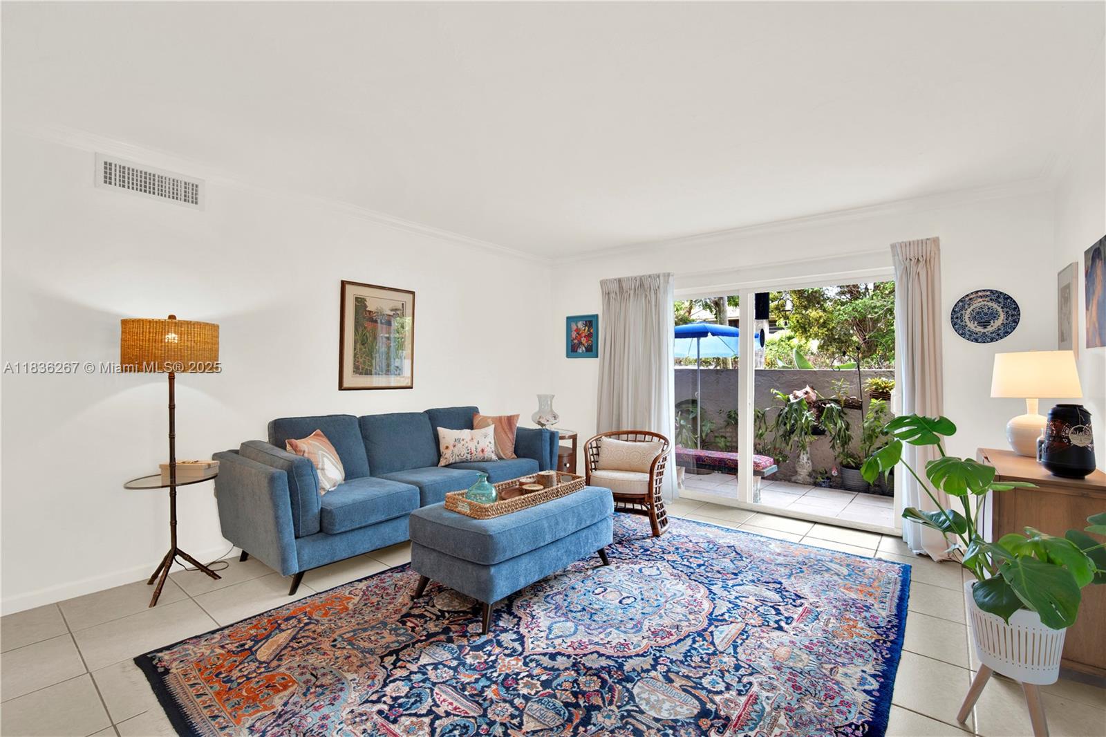 DADELAND GROVE CONDO - Residential