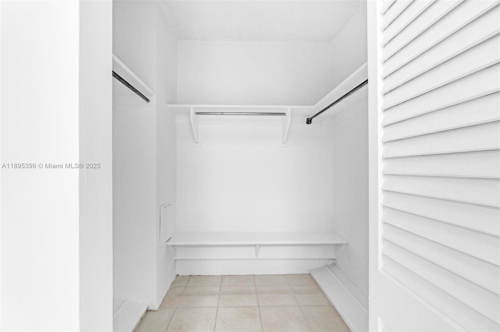 FOUR AMBASSADORS CONDO PH - Residential Lease