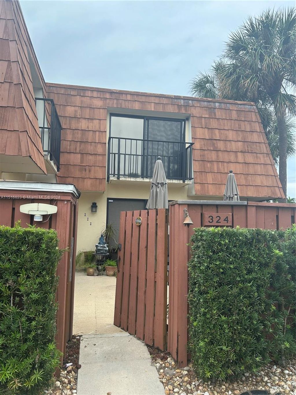 Photo of Boynton Beach, FL 33436 (MLS # A11516823)