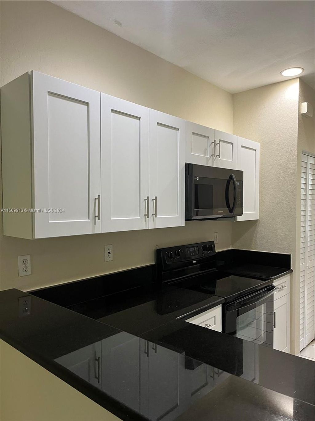 Photo of 1959 SW 60th Ter #1959T, North Lauderdale, FL 33068 (MLS # A11609913)