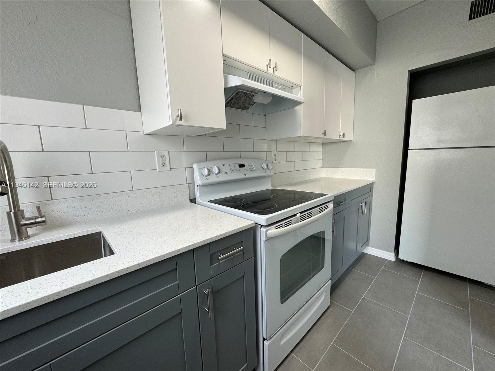 8444 NW 4th Ave 8444