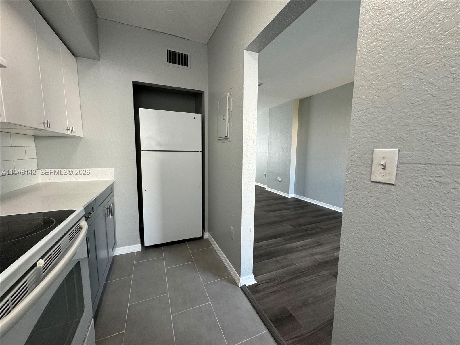 8444 NW 4th Ave 8444