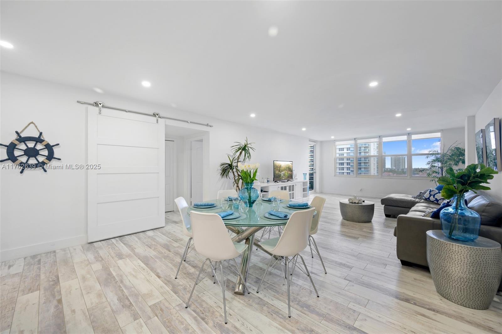 3725 S Ocean Dr 924