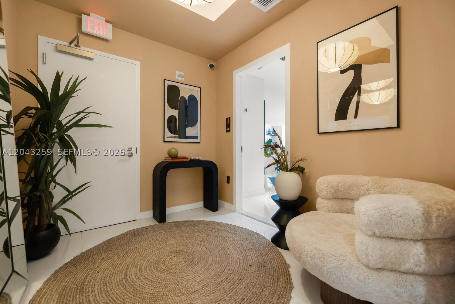 851 NE 1st Ave 3403