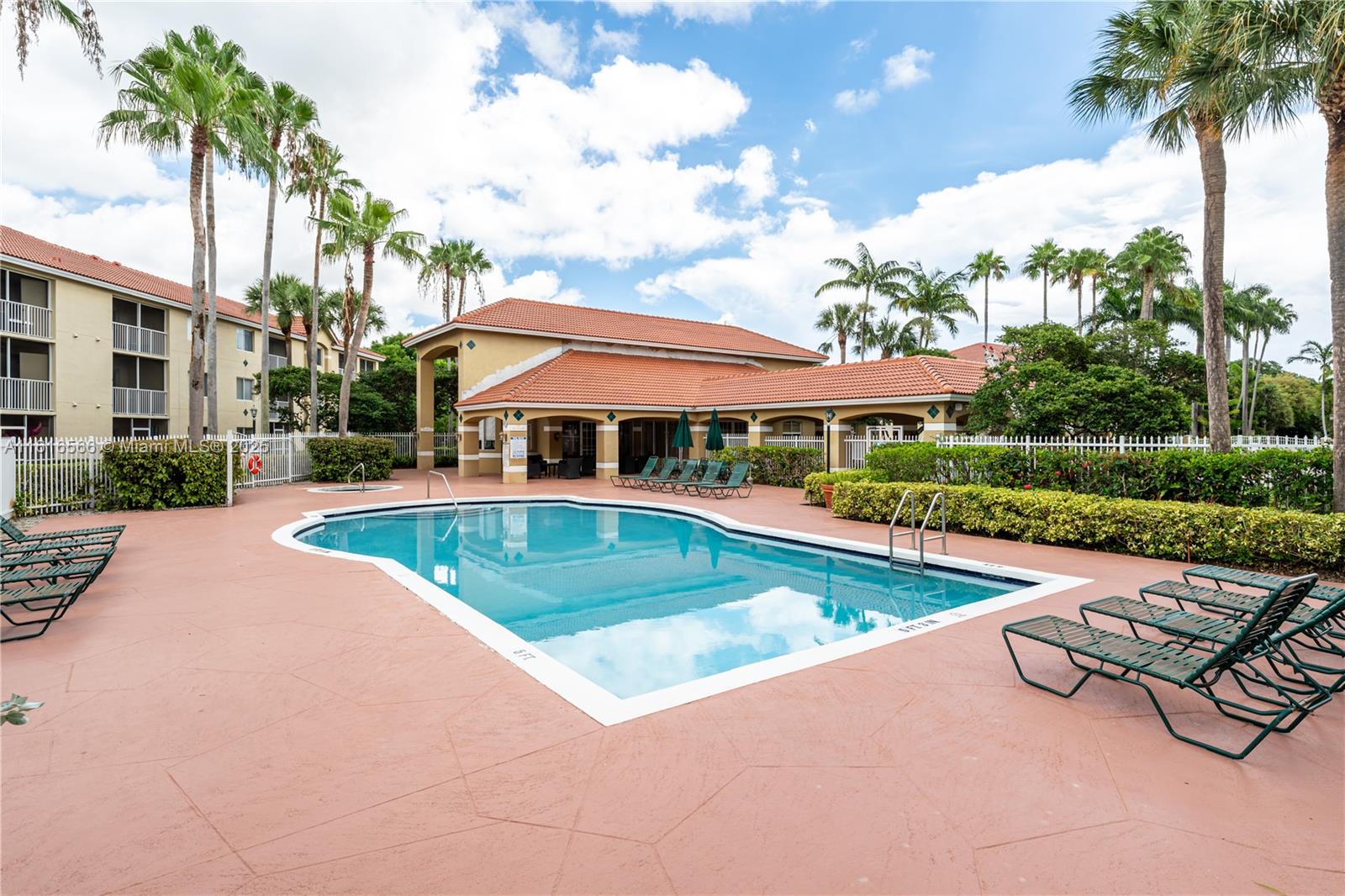 PINEHURST CLUB CONDO - Residential