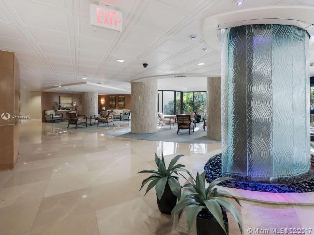 TIARA CONDO - Residential