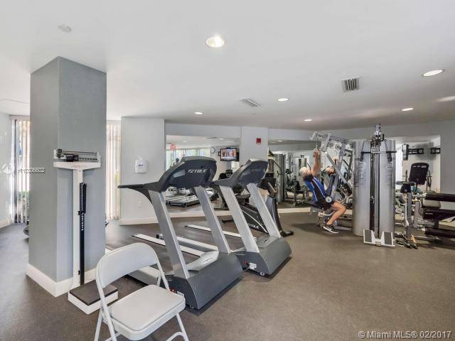 TIARA CONDO - Residential