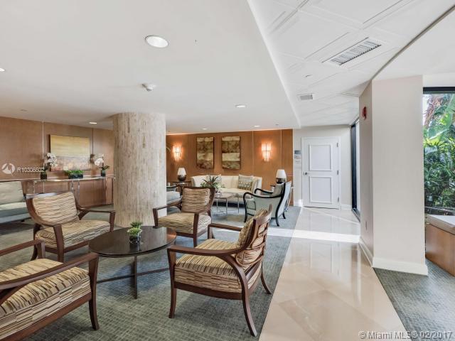 TIARA CONDO - Residential