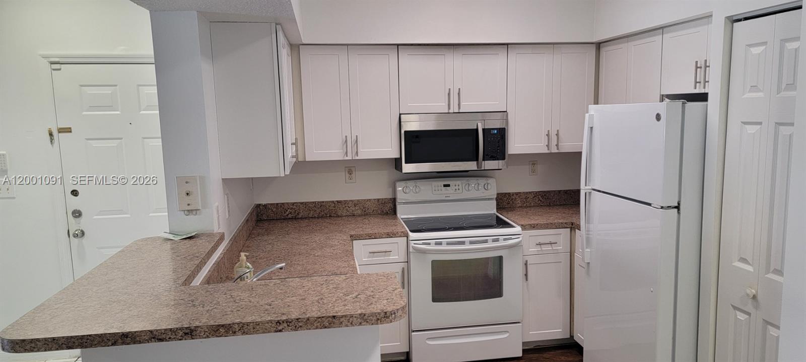 160 SW 117th Ter 6103, Pembroke Pines, FL, 33025/$250,000 4 160 SW 117th Ter 6103