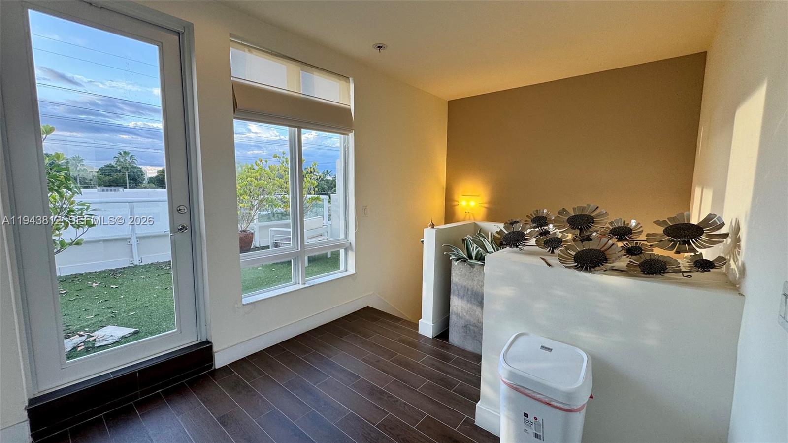 LANDMARK AT DORAL - Residential