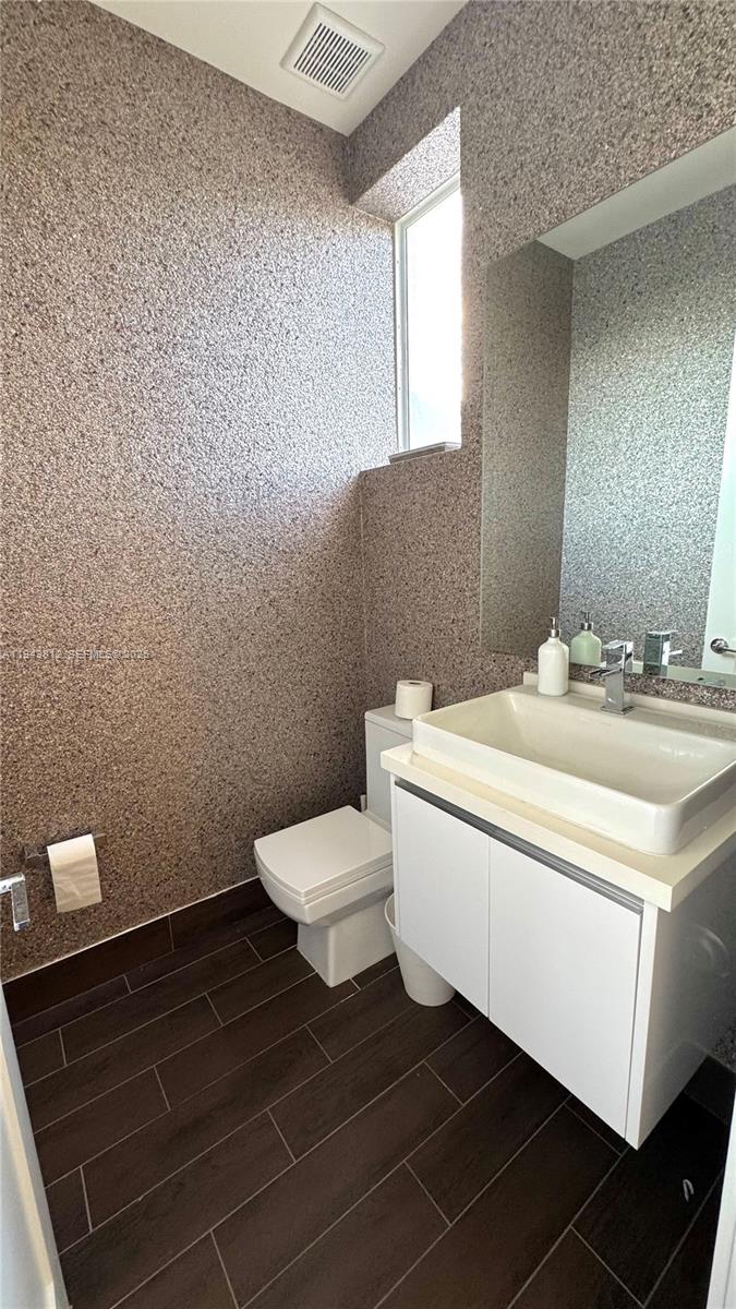 LANDMARK AT DORAL - Residential