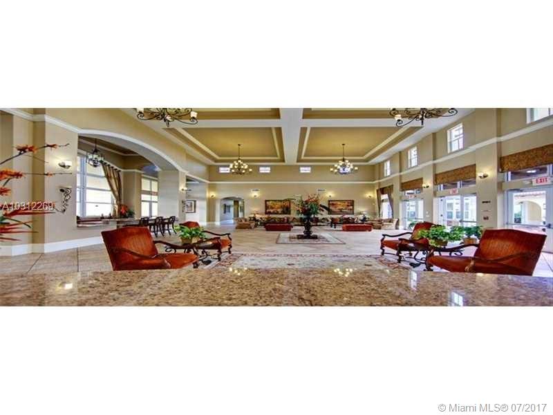 THE COURTS AT BAYSHORE II - Residential Lease