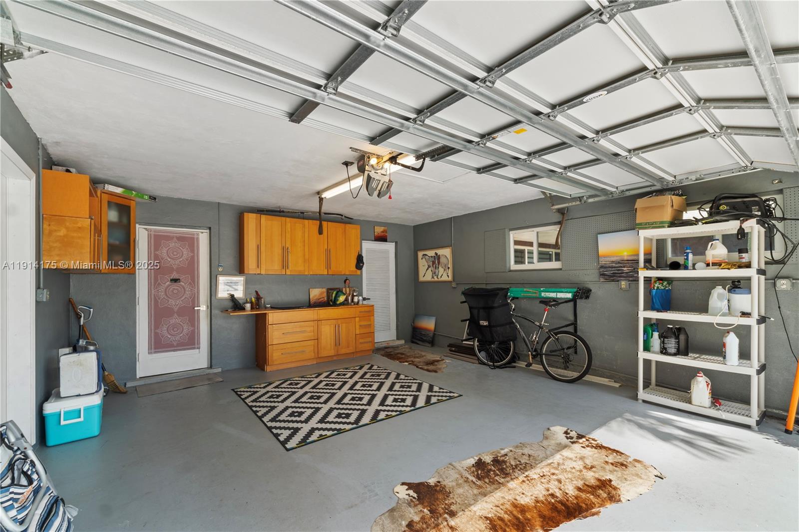 CORAL TERRACE - Residential