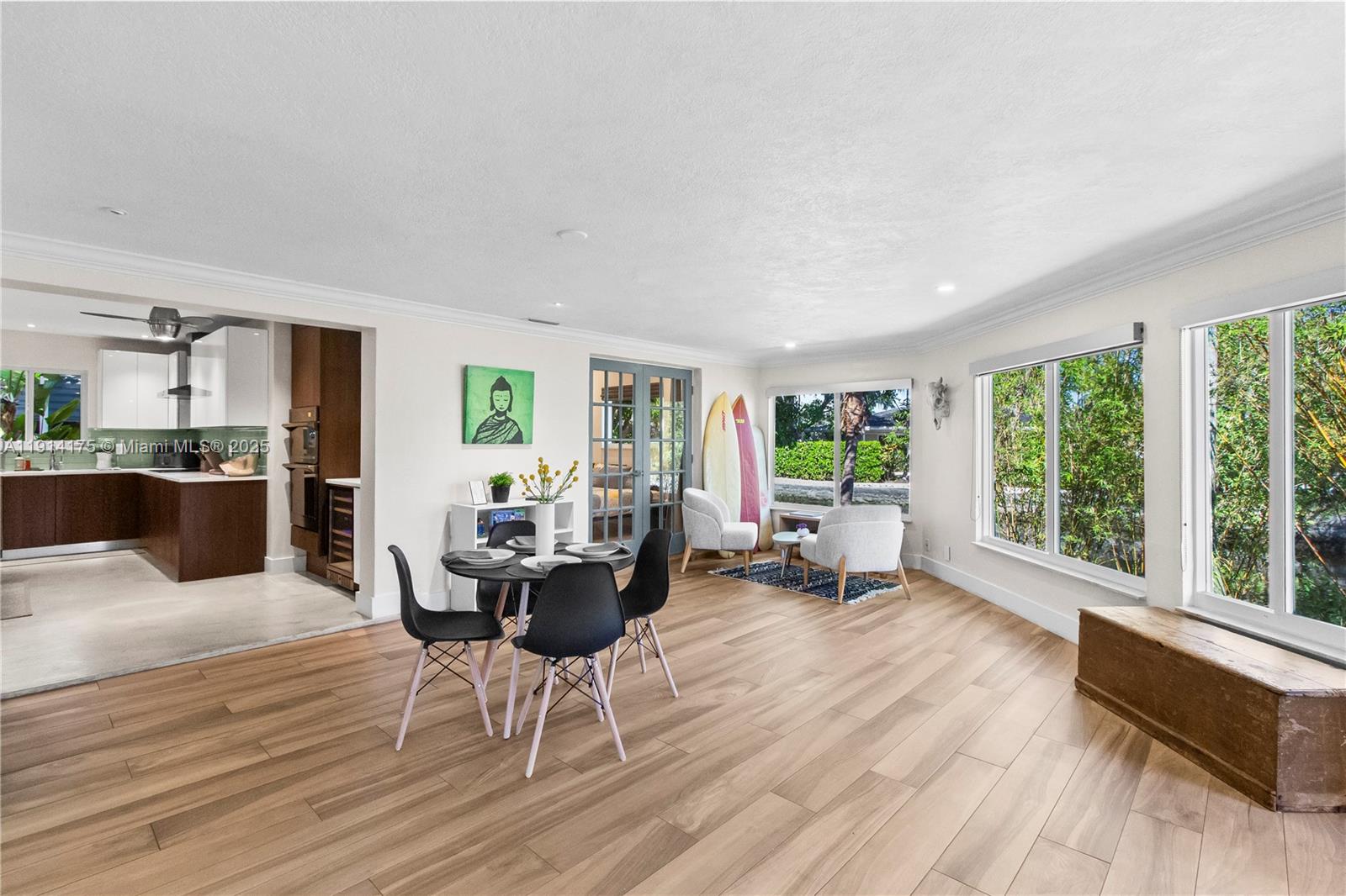 CORAL TERRACE - Residential