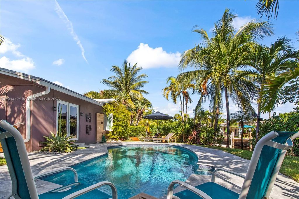 Photo of 3460 NE 17th Way, Oakland Park, FL 33334 (MLS # A11914175)